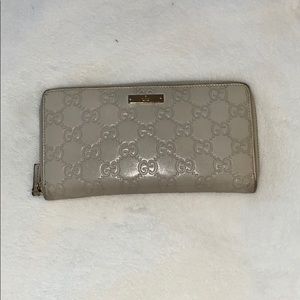Authentic GUCCI Wallet